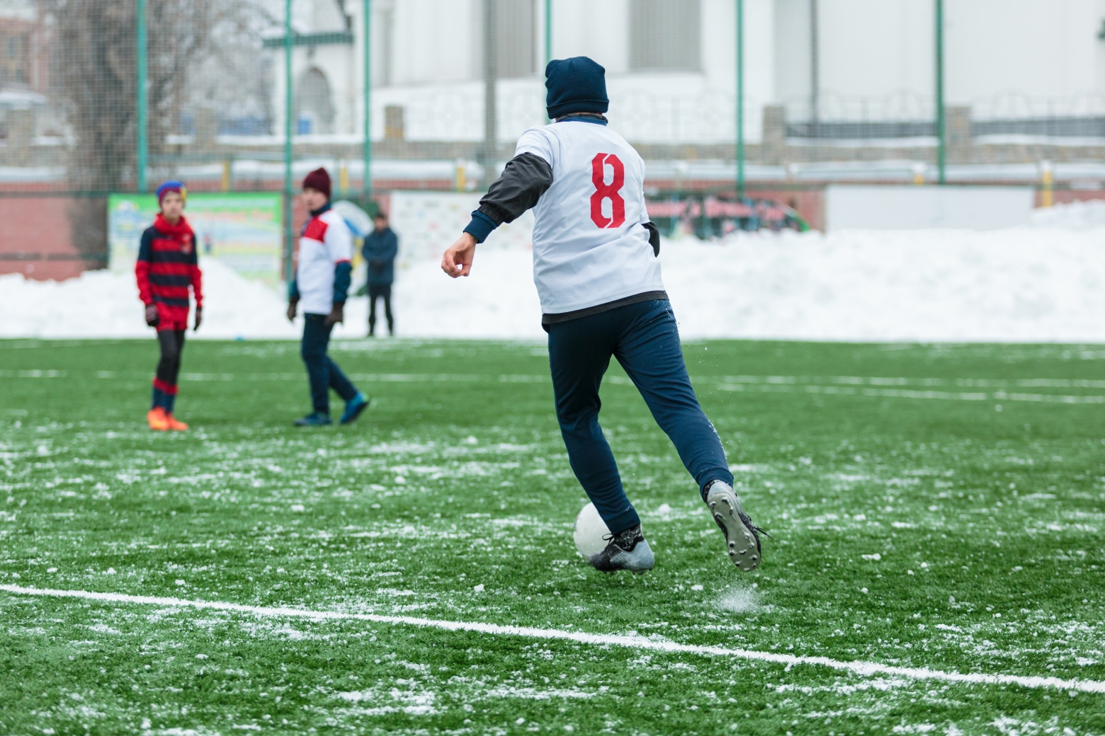 Enfants en entraînement extérieur