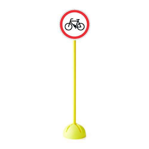 Panneau interdit aux vélos